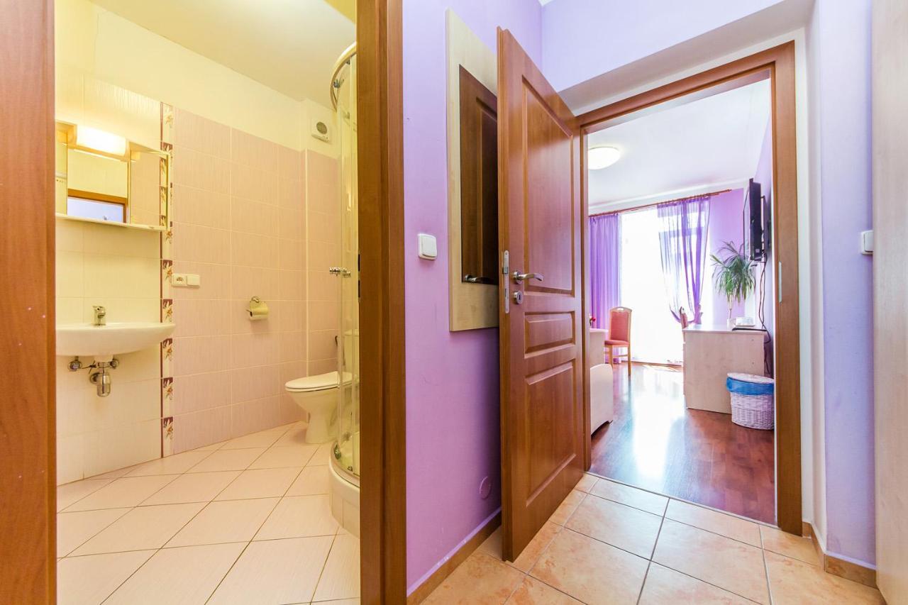 Hotel & Motorest V Udoli Zlateho Potoka Blsany Εξωτερικό φωτογραφία